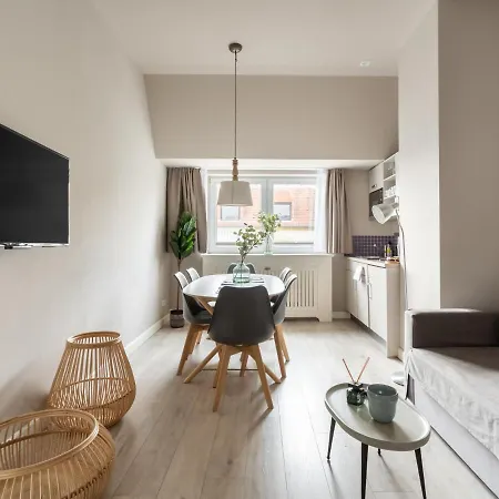 Апартаменты Limehome Chausseestrasse *